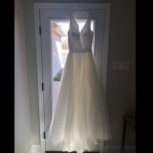 White wedding dress